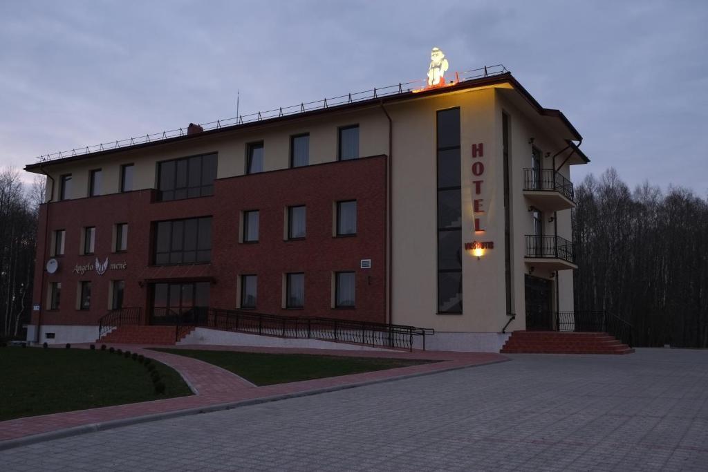 Hotel Angelas Utena Exterior photo